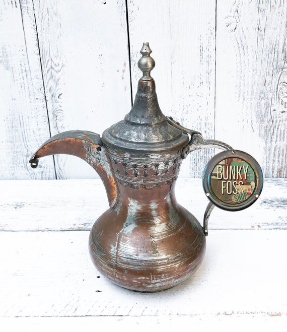 Antique Dallah Arabic Middle Eastern Coffee Pot For Sale at