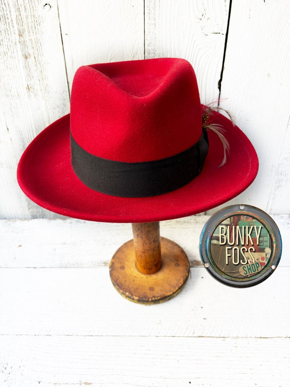 Vintage Bailey Of Hollywood Red Felt Fedoras, Red 