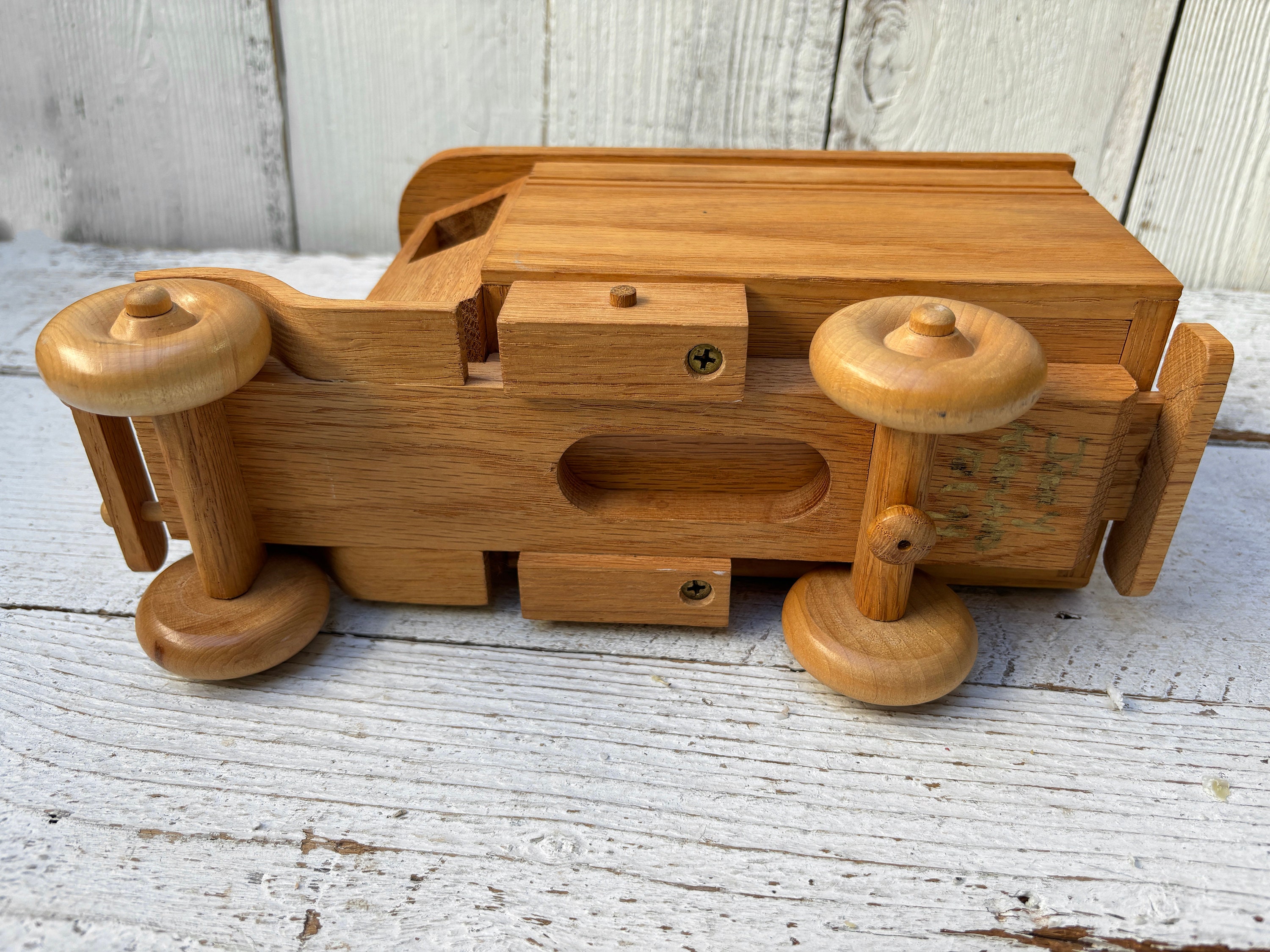 Vintage Handmade Wooden Truck Bank,wood Truck Bank,vintage