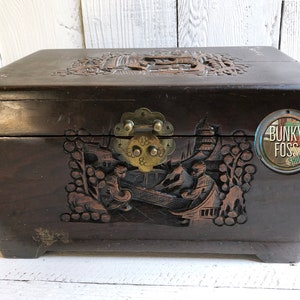 Vintage Asian Hand Carved Camphor Wood Jewelry/Storage Box, Vintage Camphor Wood Box, Hand Carved Wood Box, Vintage Jewelry Box, Old Box