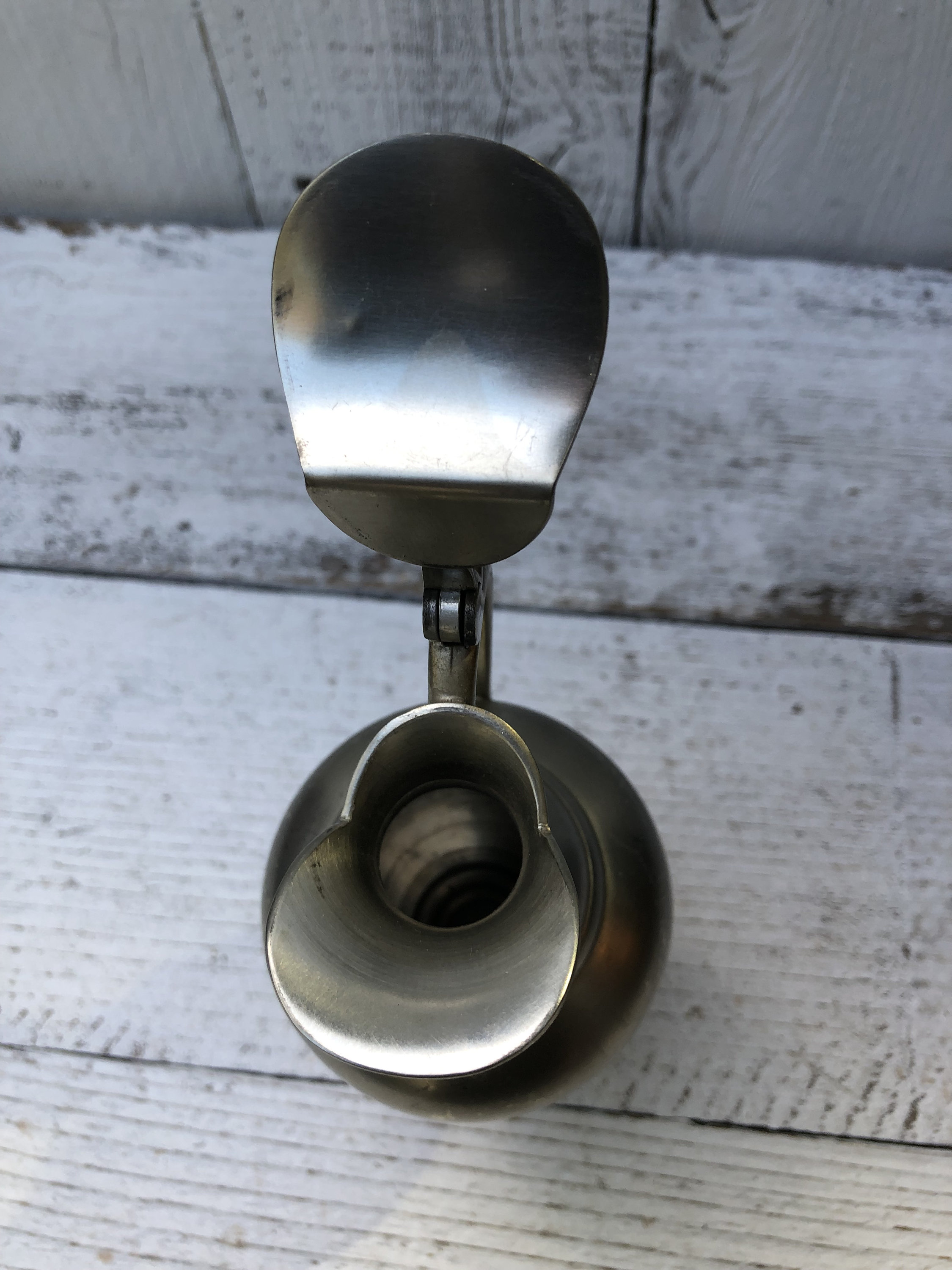 Vintage KMD TIEL Royal Holland Pewter Syrup Pitcher,holland,royal