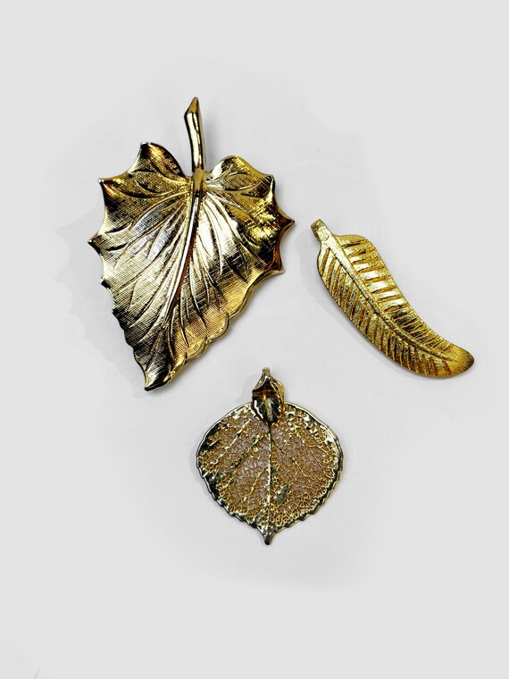 Vintage Gold Leaf Pendants & Brooch Set, Gold Dip… - image 4