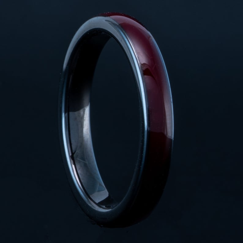 ISSI Contactless Payment Ring Black Dark Red