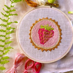 Hand Embroidery Kit, Beginner Embroidery Kit, Modern Embroidery Hoop Art, Embroidery Pattern image 2