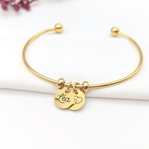 Personalized open bangle bracelet with medals to engrave and pearly charm • Gift for Mom, Godmother, Birth Jewelry, Christmas gift for women