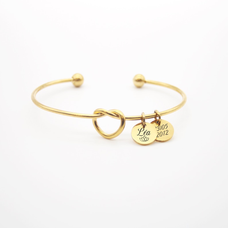 Bracelet Personnalisé jonc avec médailles gravées Cadeau Maman, Cadeau Marraine, Cadeau EVJF, Cadeau Naissance, Cadeau Fête des mères image 2