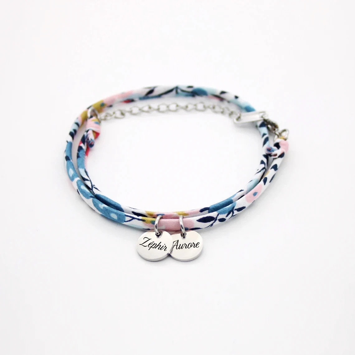 Personalized bracelet, 2-turn liberty cord with engraved medals and charm, Gift for Mom, Grandma, Godmother, Birth jewelry, Christmas gift