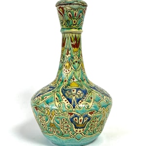Iznik Kutahya Turkish or Persian antique lidded bottle vase