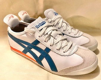 asics old school shoes