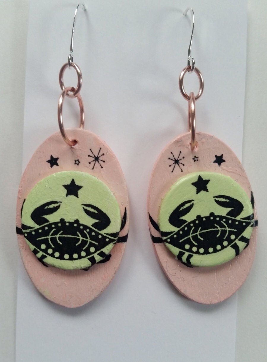 Crab earrings Beachy crab earrings pale coral & mint or pale Etsy