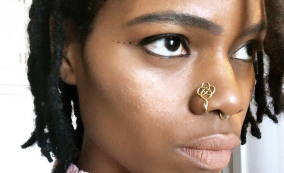  Ankh Fake Nose Ring - Gold Nose Cuff - Faux Septum - Non  Piercing Jewelry - Clip On Nose Ring : Handmade Products