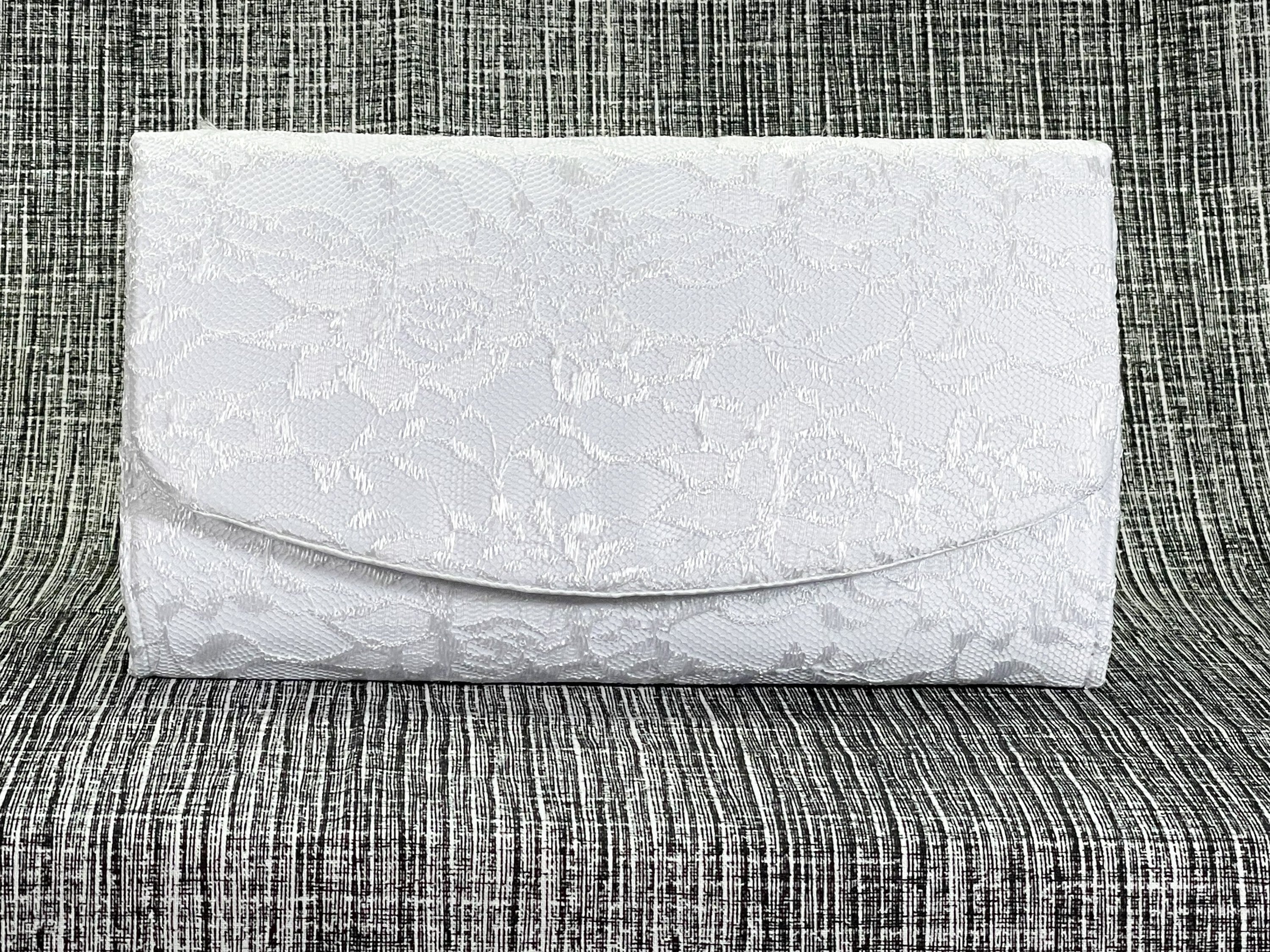 white Bridal Clutch Bag, Bridal clutch, Bridesmaid Clutch, Wedding Purse, Bridesmaid Gift, Fold over Clutch Bag, Foldover Clutch