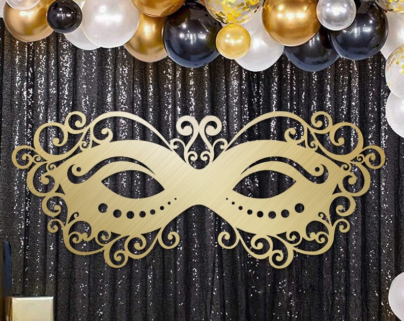 Masquerade wood sign for backdrop Carnaval party decor Mardi Gras decor masquerade sweet 16 Sweet sixteen masquerade