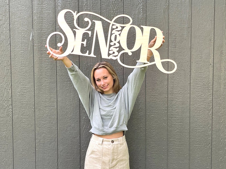 Senior sign for pictures, Senior prop for any year, First day of school sign, Graduation sign, Class of 2023, Senior 2022 sign - BLOCK 