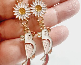 Pretty Bird Parrot Dangle Drop Earrings and Parrot Keychain