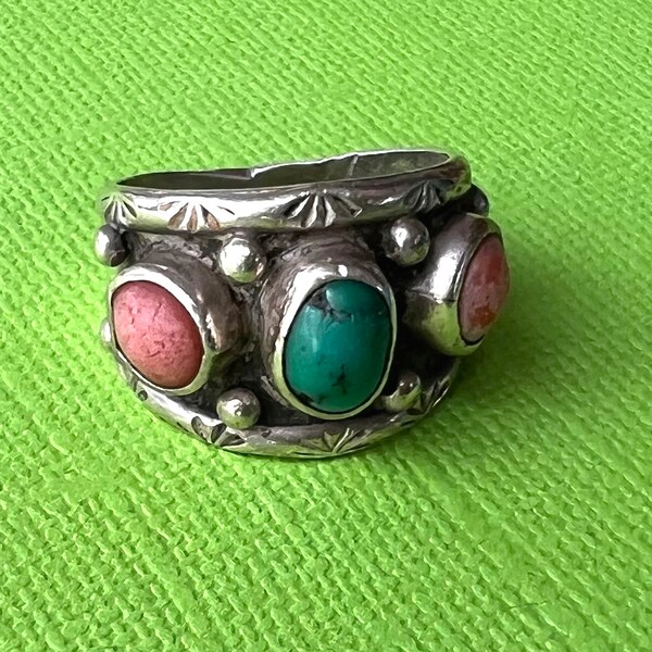 JOSEPH BEGAY Navajo Sterling Silver Ring set with a Turquoise and Coral Stones