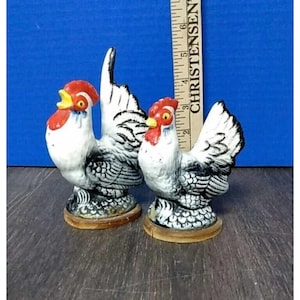 VTG Ceramic Rooster and Hen Salt & Pepper Shakers