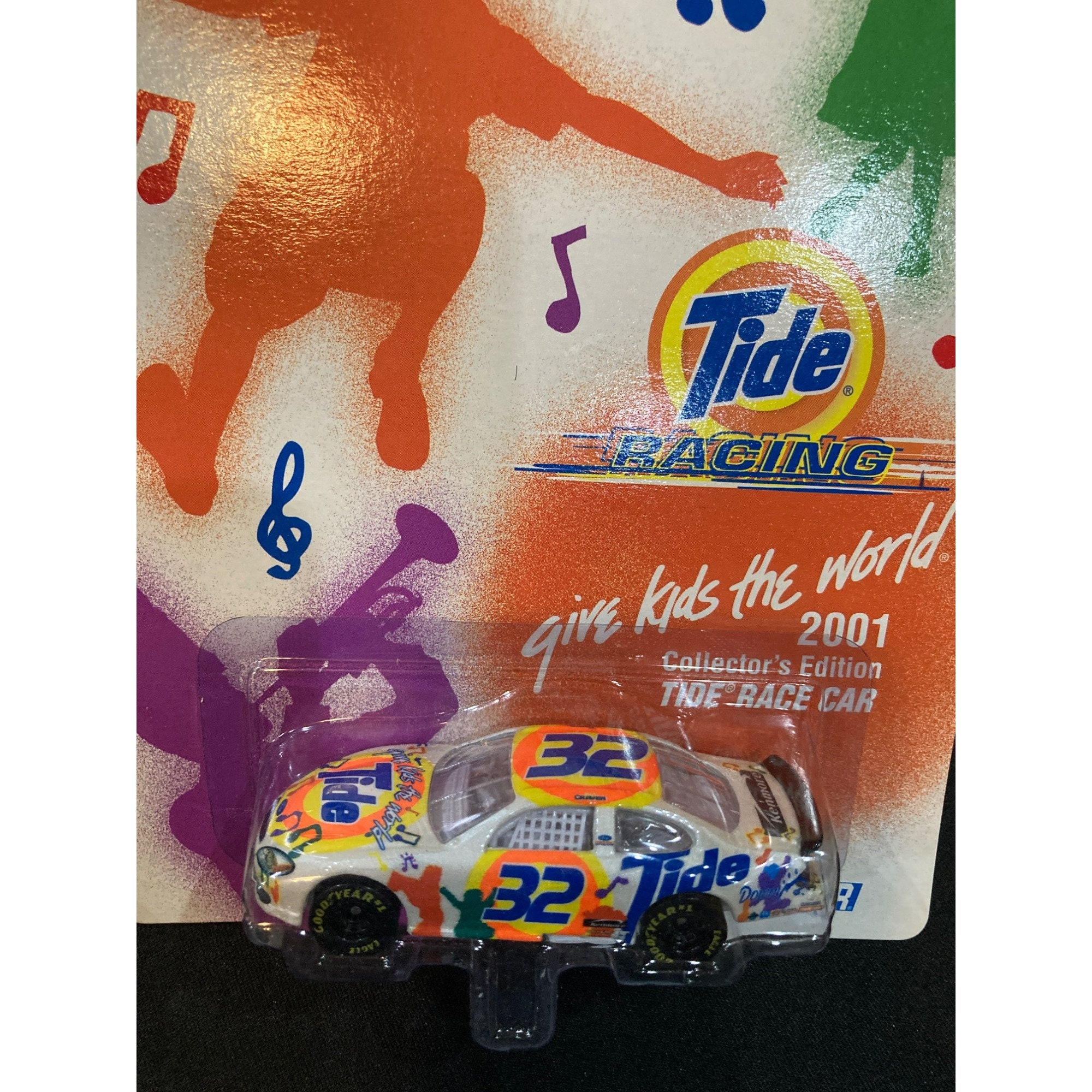ホットウィールNASCAR ハードケースヘンドリック