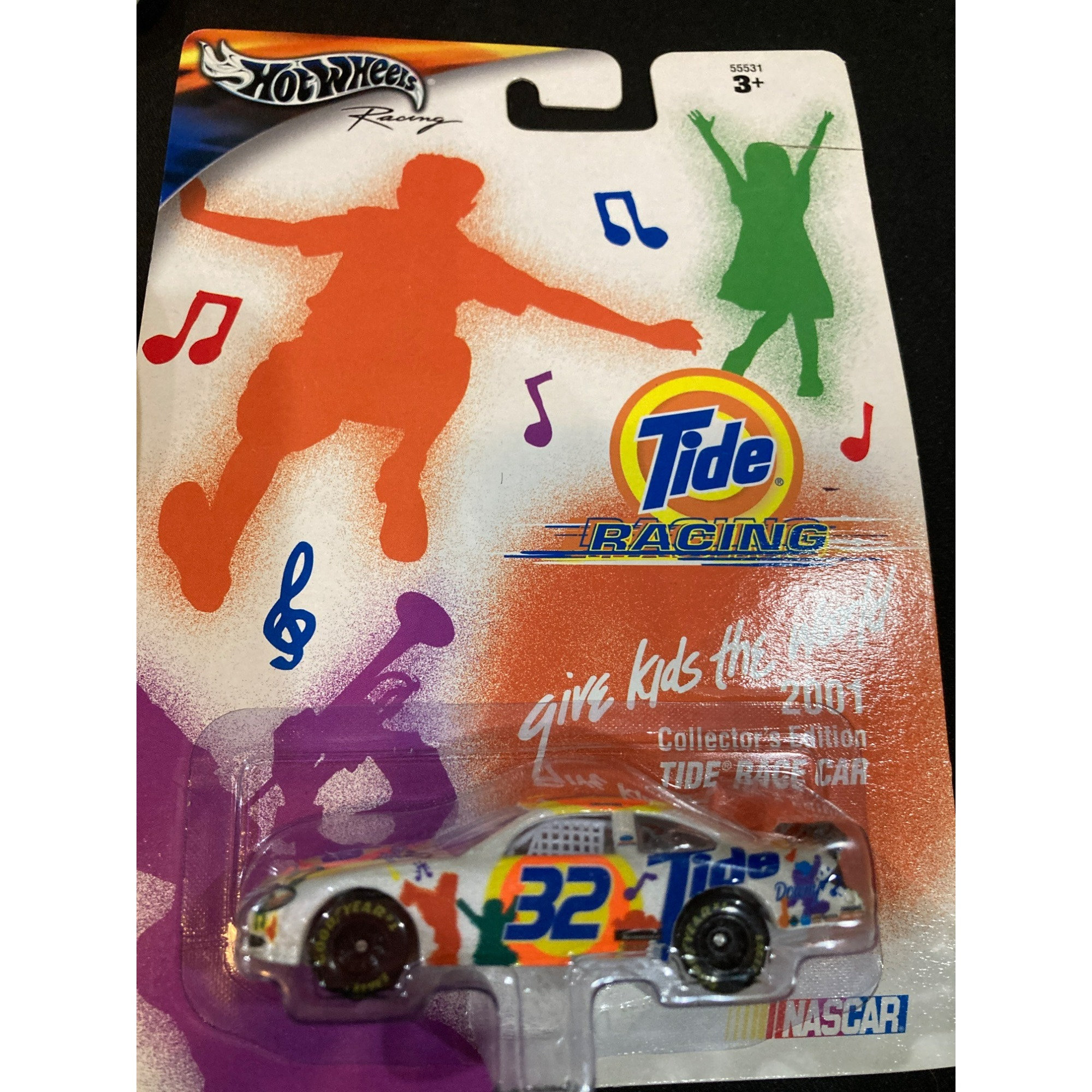 Ricky Craven #32 Tide Racing 2001 Hot Wheels NASCAR 1:64 Scale Car