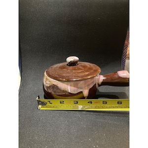 Brown Drip Covered Handle Casserole Onion Soup Bowl with Lid