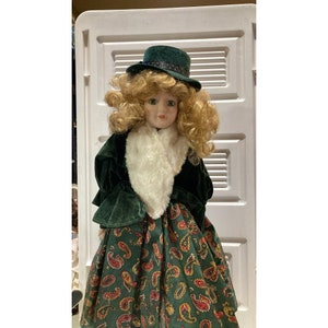 1990 HOUSE OF LLOYD Private Collection 19&quot; Porcelain Doll