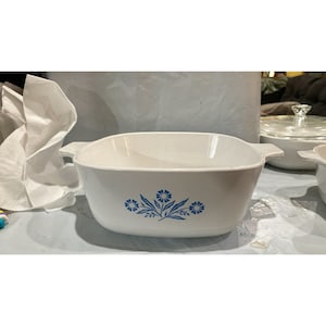 1966 -1969 Corning ware blue cornflower 1-1/2 QT P-1-1/2-B DISH USA