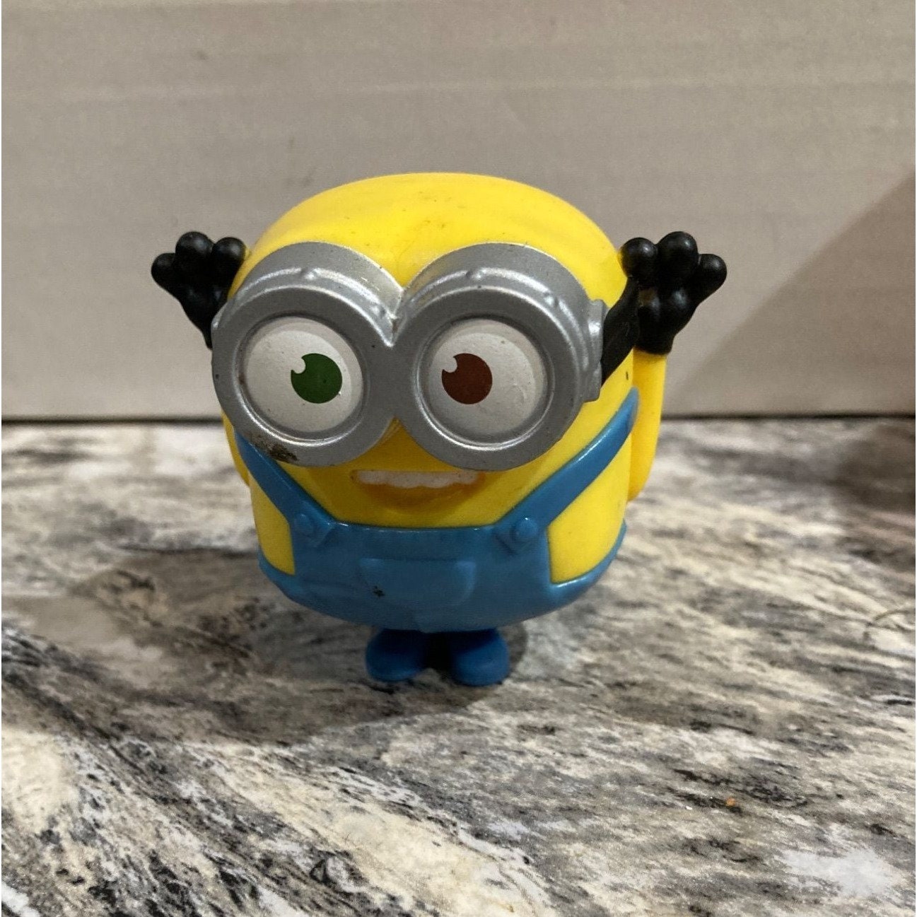 Minions Despicable Me 2015 Mcdonalds Toy Collectible