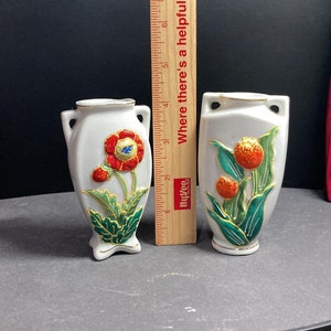 4&#39;&#39; floral  miniature vases made in occupied japan