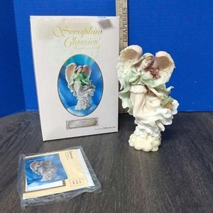 Vintage Seraphim Classics Angel Figurine Roman Irish Blessings 1999 #81511 Erin