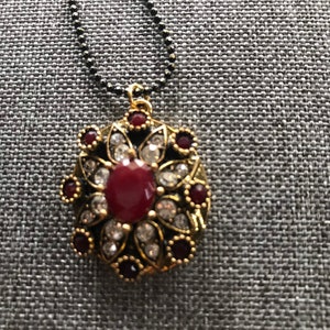 Art Deco  Flower Pendant