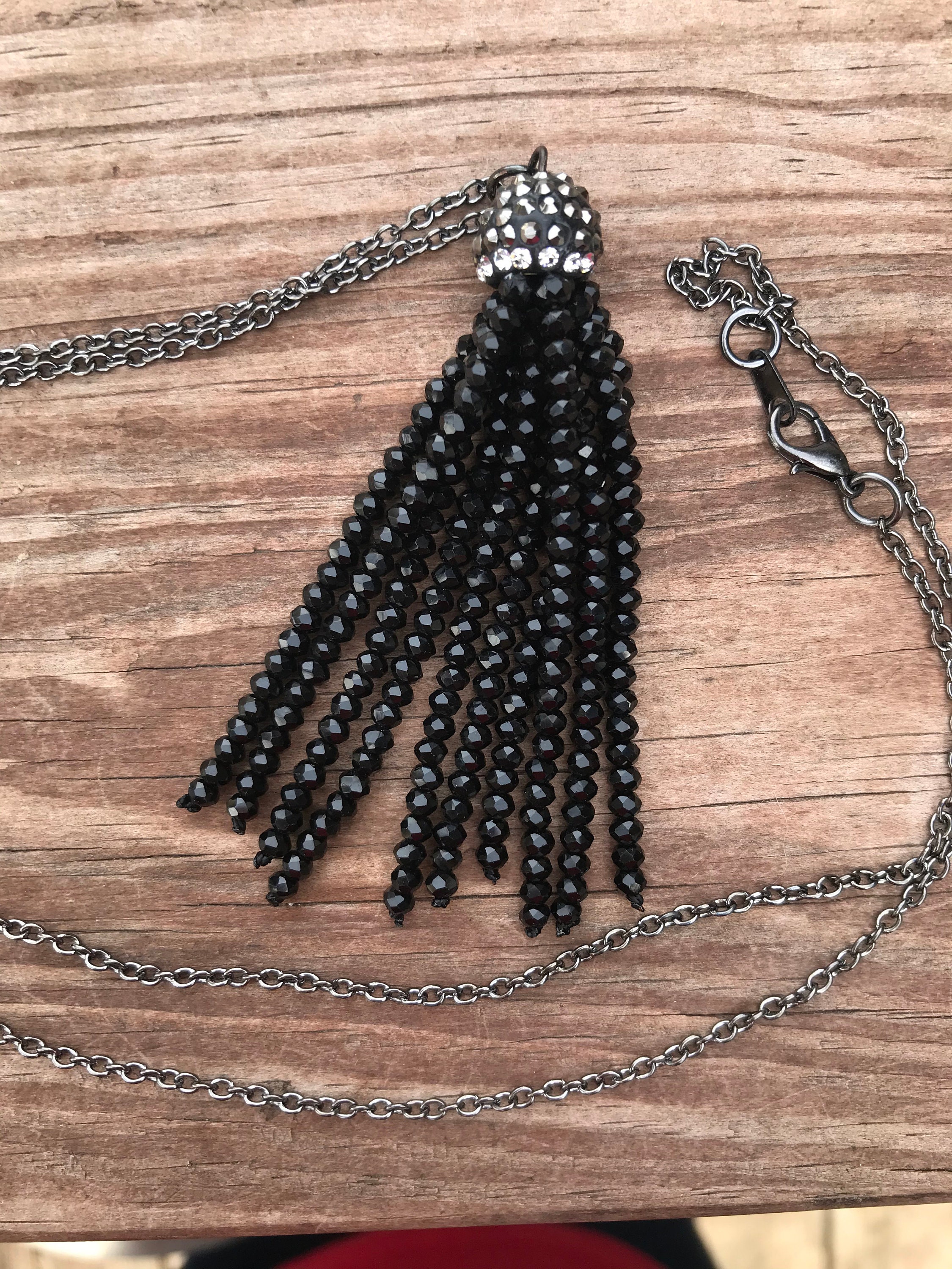 Black tassel necklace deals