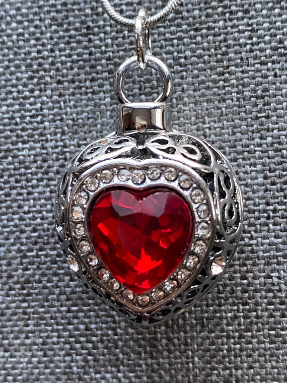 NS630CS Large Royal Heart with Drop Necklace Set