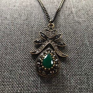 Art Deco Rhinestone Pendant