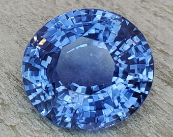 Rare 8.17 Carat Ceylon Blue Sapphire with GIA & IGLC Certificates | Natural Untreated Medium Blue Gemstone