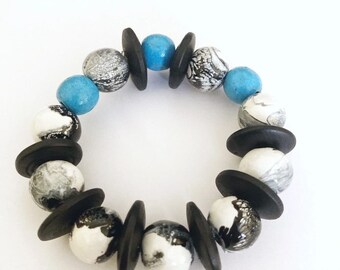 Séjour Creations Black, White and Sky Blue Wood Stretch Bracelet