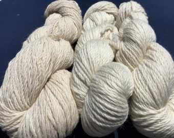 NEW. Alpaca Yarn 3 Ply Worsted