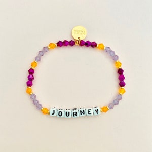 Pulsera personalizada con palabra Liv • Nombre delicado personalizado • Regalo de amistad apilable • Pulsera de cuentas con letras con palabras, nombres o iniciales