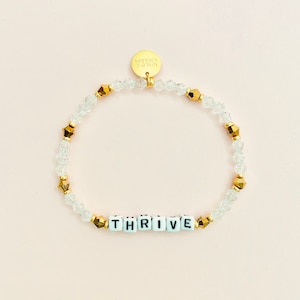 Pulsera con palabra personalizada Golden Hour • Nombre delicado personalizado • Regalo de amistad apilable • Pulsera con cuentas con letras, palabras o iniciales