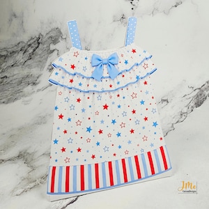Red White and Due Party Favor Box Baby Shower Party Gift Box for Guests Stars and Stripes Ruffle Dress Favor Box