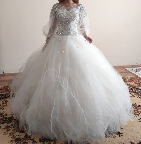 very beautiful gown