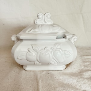 Vintage Soup Tureen Japan Ceramic White Tomato Pepper Vegetables Medium Size