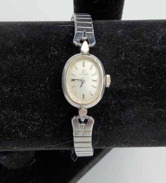 Mid Century Ladies Omega Wrist Watch 14k Gold Fill