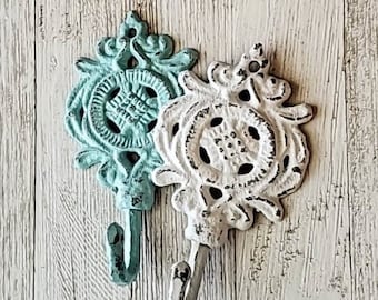 SALE - Gusseisen Wandhaken - Shabby Chic Wandhaken - Farbe wählen - Vintage Industrielles Dekor - Eingangsbereich Wandhaken