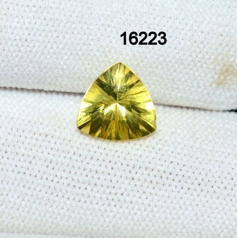 Lemon Quartz 2.60 Ct 10x10x7 mm Concave Cut Gemstone C 16223 image 3