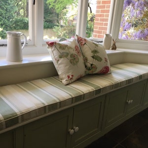 Made to measure seat cushion, dining bench cushion, bespoke sizes, kitchen bench pad, all shapes and sizes, choice of fabric, foam bench pad