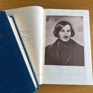 NIKOLAI GOGOL 2-volume gift edition with the best works Vintage Gogol collection Gogol books in Russian language Old Gogol book image 6