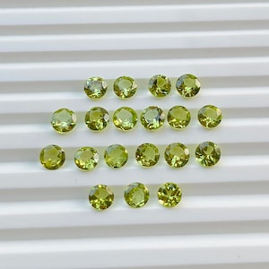 20 pcs pack 5mm Faceted Natural Peridot Loose Gemstone For Ring and Jewelry Making