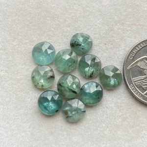 10 pcs Pack 8mm Round ,Emerald Color Kyanite Rosecut - Top Quality  Rose Cut Flat Back Gemstone 10 Pieces Lot For Jewelry Making,