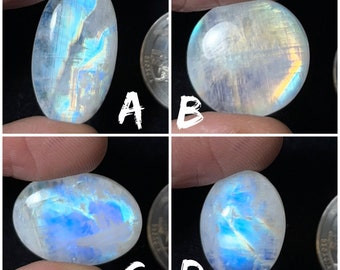 Piedra preciosa suelta de cabujón de piedra lunar arcoíris natural de calidad AAA+ superior para hacer joyas y colgantes
