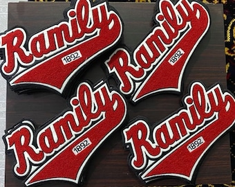 Custom Chenille Patches: Personalized Iron-on Patches Appliques (20 pieces minimum)
